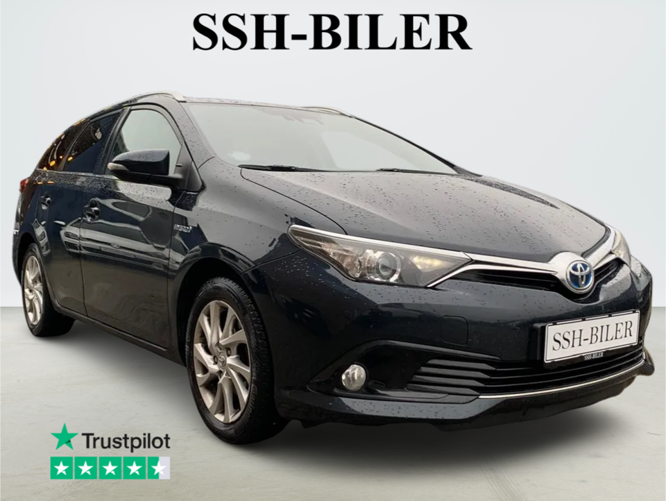 Toyota Auris 1,8 Hybrid Style Touring Sports CVT 5d