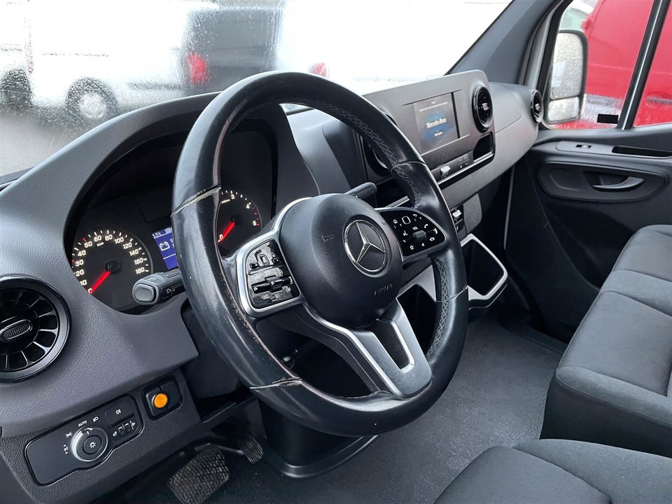 Mercedes Sprinter 214 2,2 CDi A2 Kassevogn aut. FWD