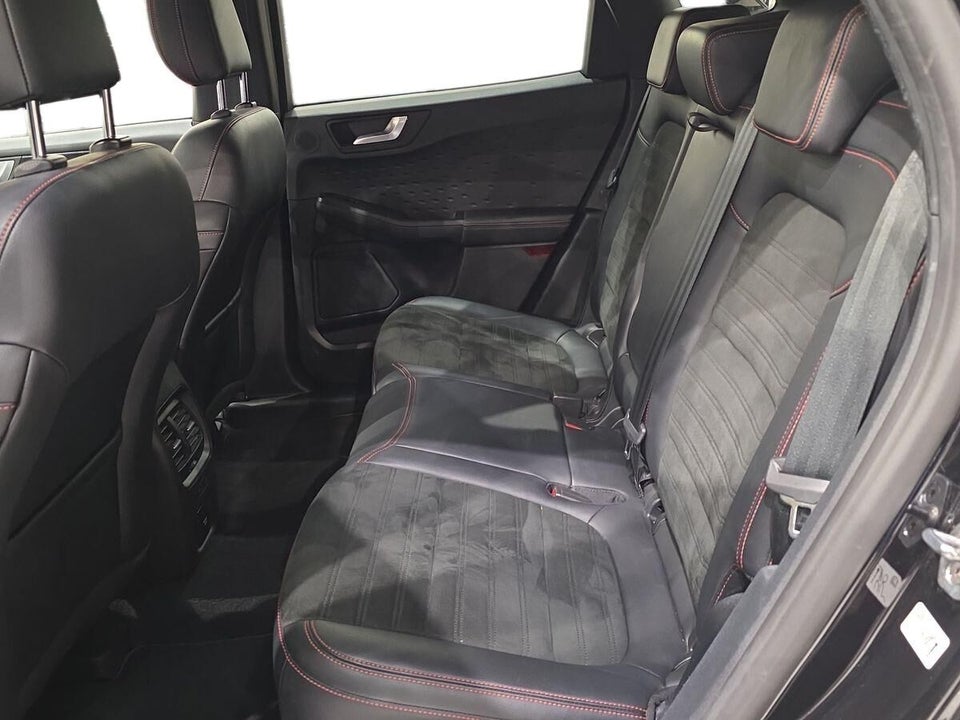 Ford Kuga 2,5 PHEV ST-Line X CVT 5d