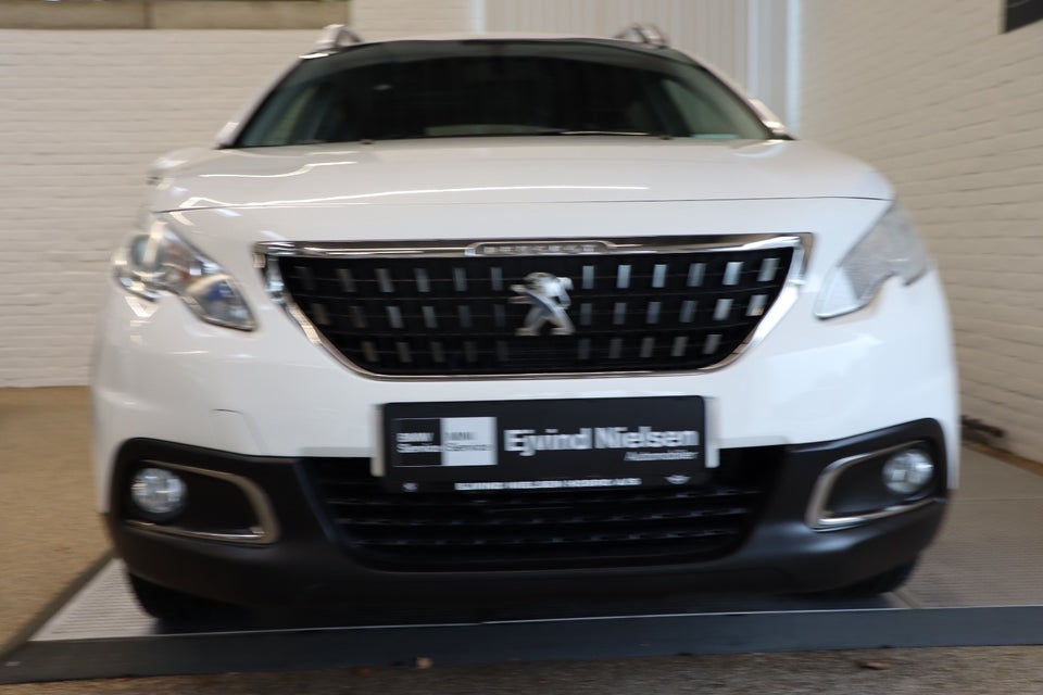 Peugeot 2008 1,2 VTi 82 Active 5d