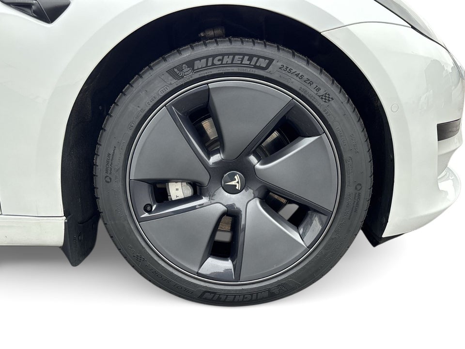 Tesla Model 3 RWD 4d
