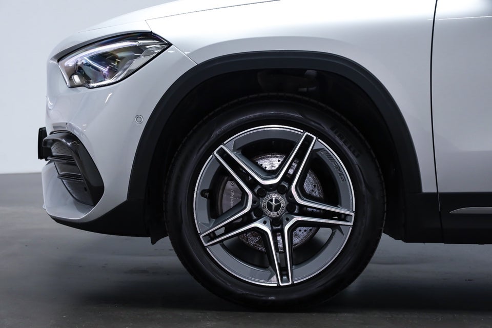 Mercedes GLA250 e 1,3 AMG Line aut. 5d