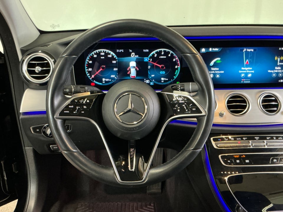 Mercedes E300 de 2,0 Avantgarde stc. aut. 4Matic 5d