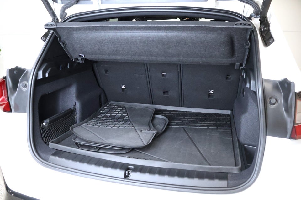 BMW iX1 eDrive20 M-Sport 5d