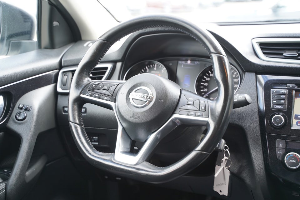 Nissan Qashqai 1,2 Dig-T 115 Acenta Connect 5d