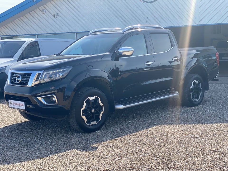 Nissan Navara 2,3 dCi 190 Db.Kab Tekna aut. 4d