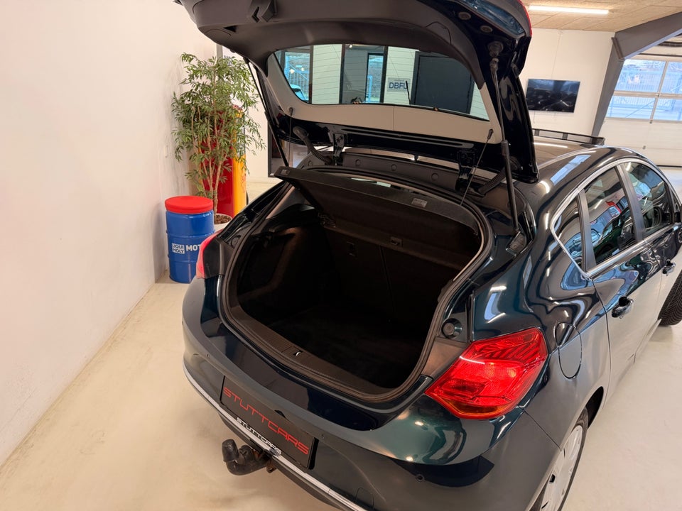 Opel Astra 1,4 T 140 Enjoy 5d