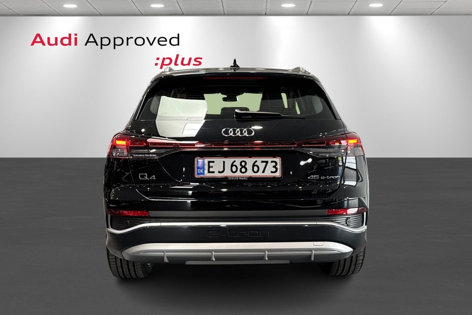 Audi Q4 e-tron 45 S-line 5d