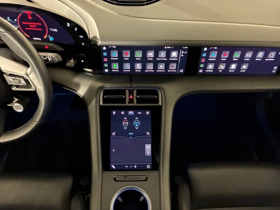 Porsche Taycan Turbo S Performance+  4d