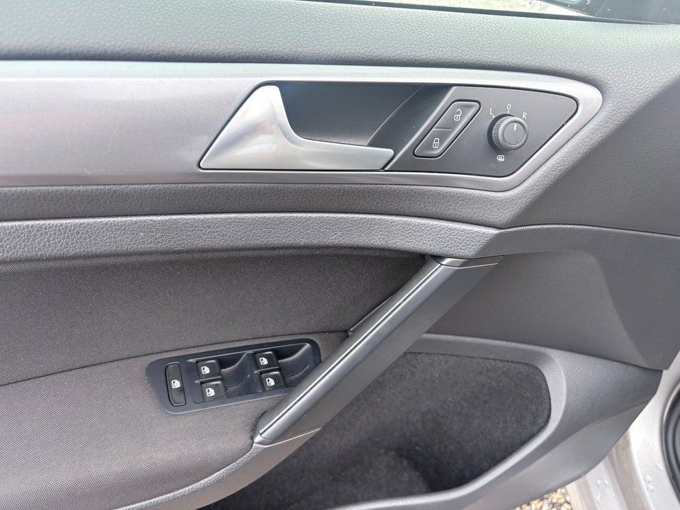 VW Golf VII 1,0 TSi 115 BlueMotion 5d