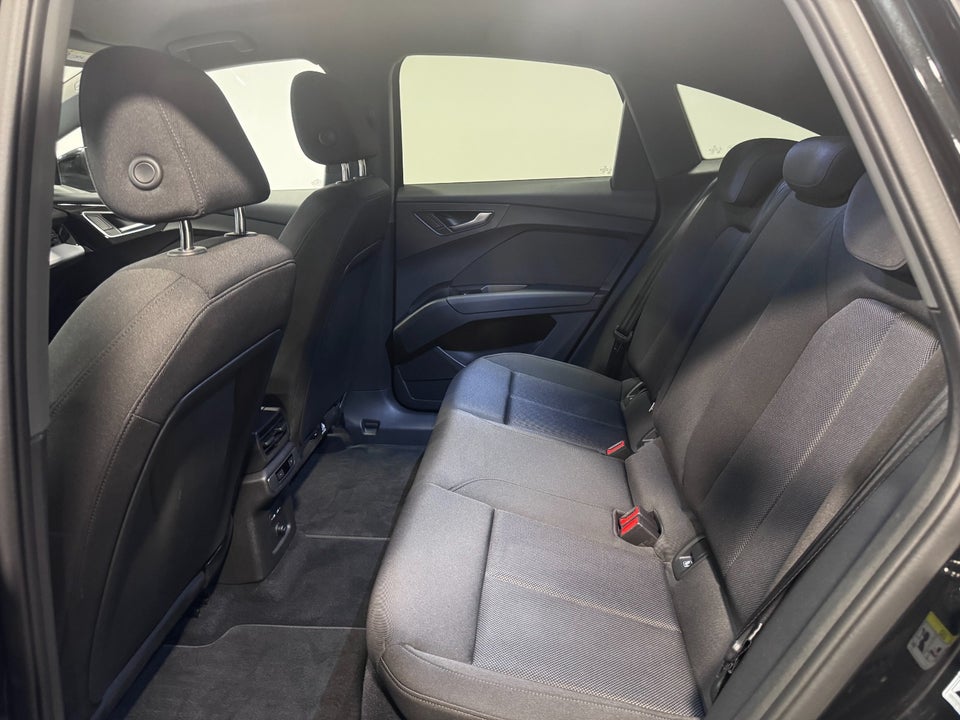 Audi Q4 e-tron 35 Sportback 5d