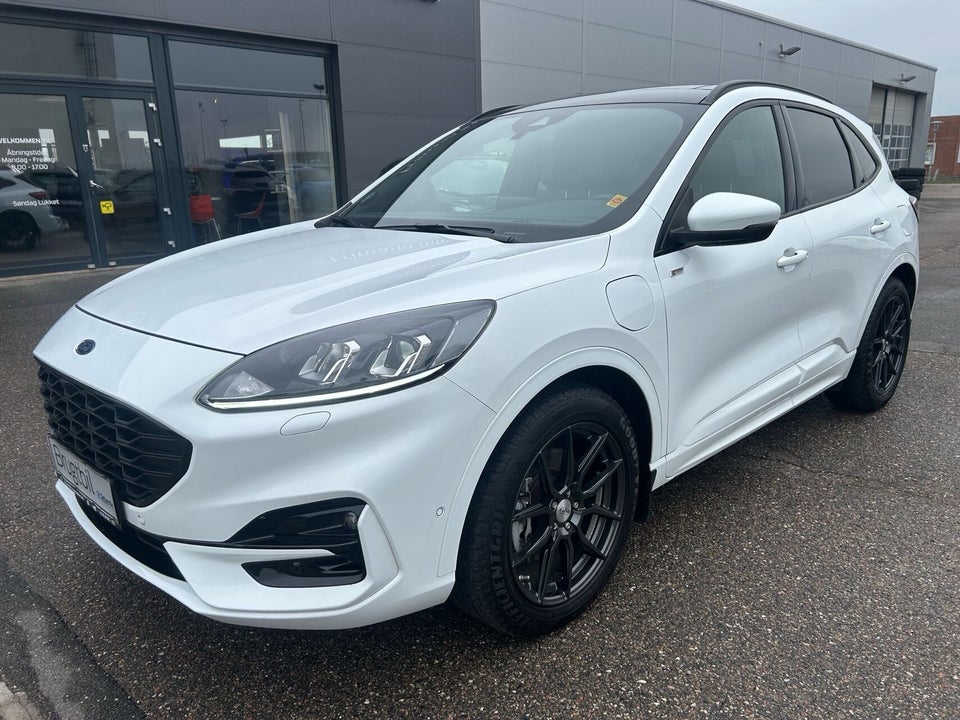 Ford Kuga 2,5 PHEV ST-Line CVT 5d