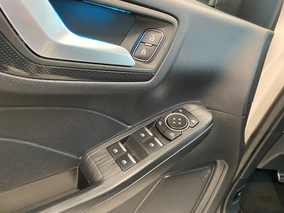 Ford Kuga 2,5 PHEV ST-Line X CVT 5d