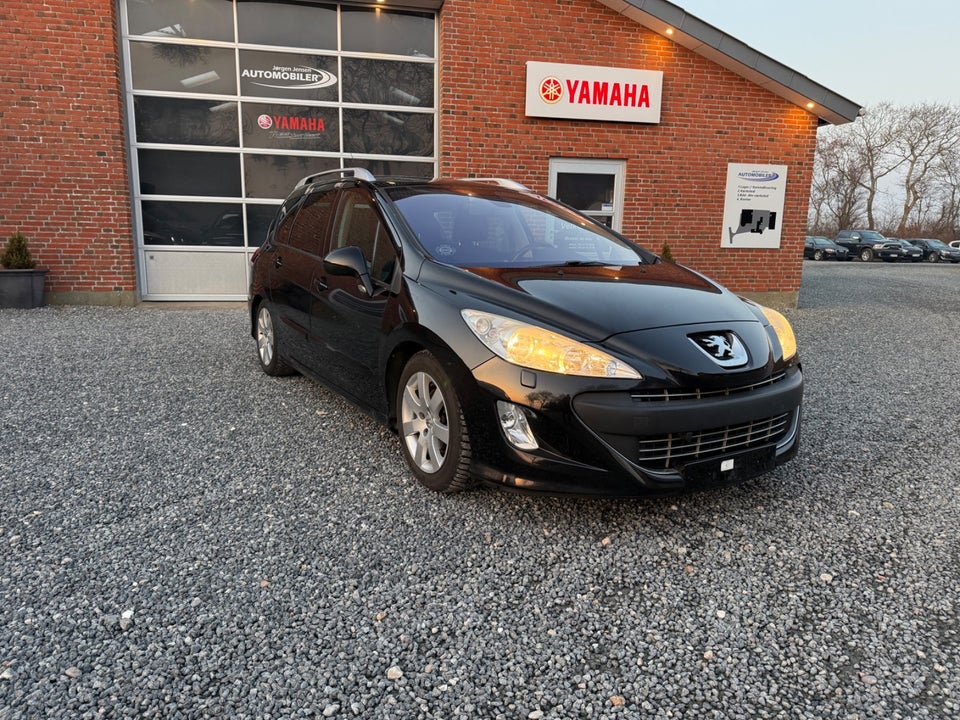 Peugeot 308 1,6 HDi 109 Premium SW 7prs 5d