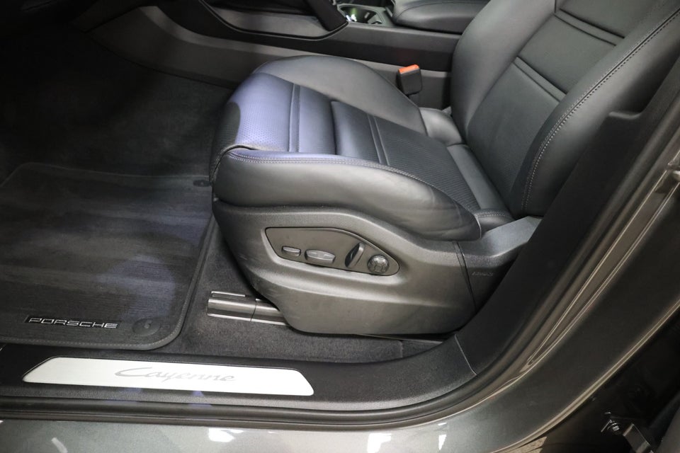 Porsche Cayenne 3,0 E-Hybrid Tiptr. 5d