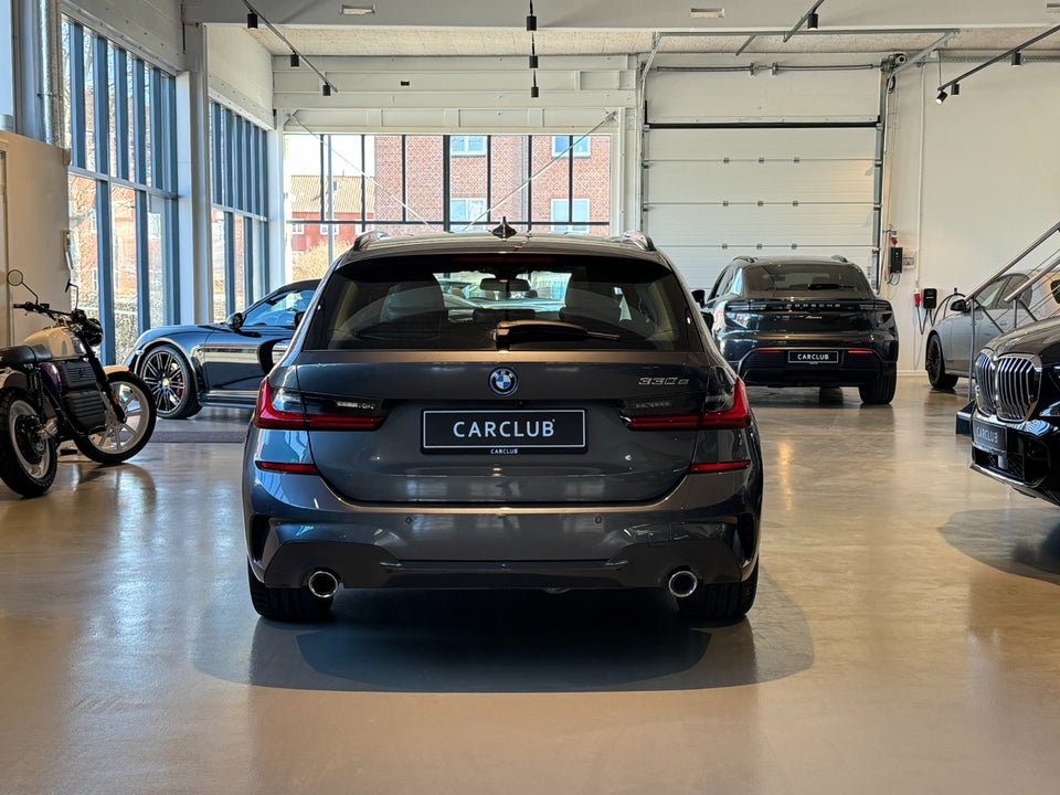 BMW 330e 2,0 Touring M-Sport aut. 5d