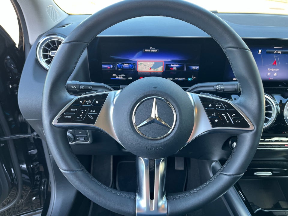 Mercedes EQA250 Progressive Advance 5d