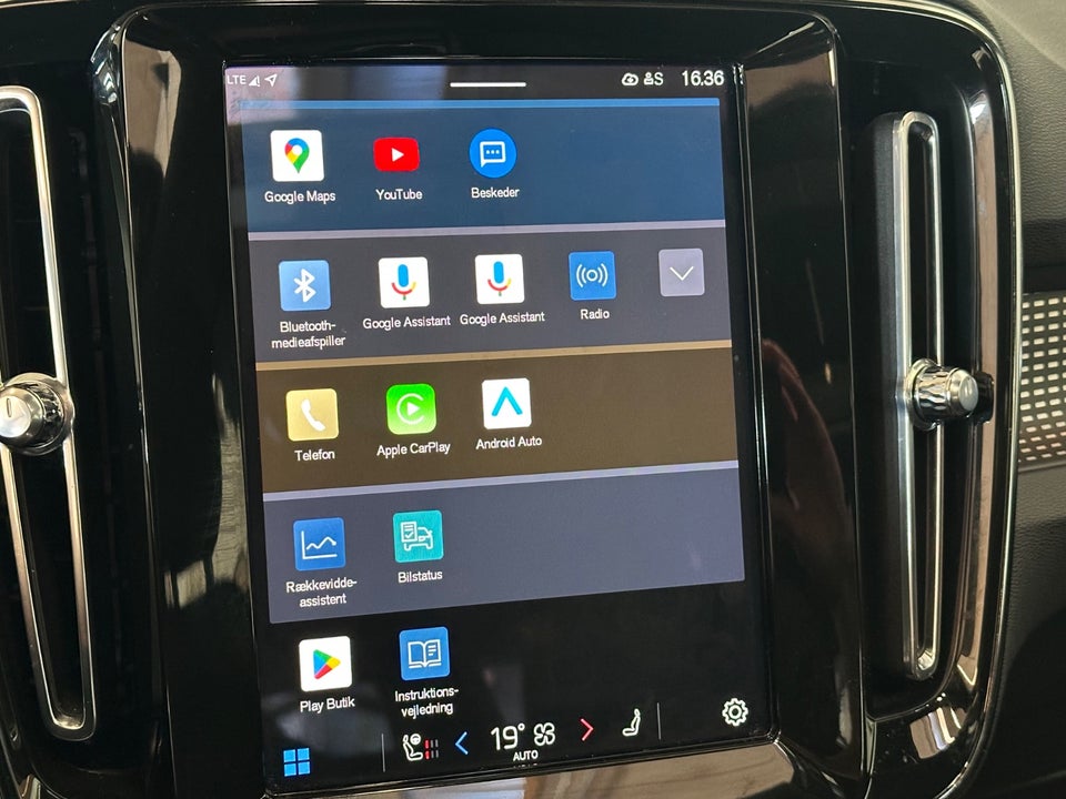 Volvo XC40 P8 ReCharge Twin Pro 5d