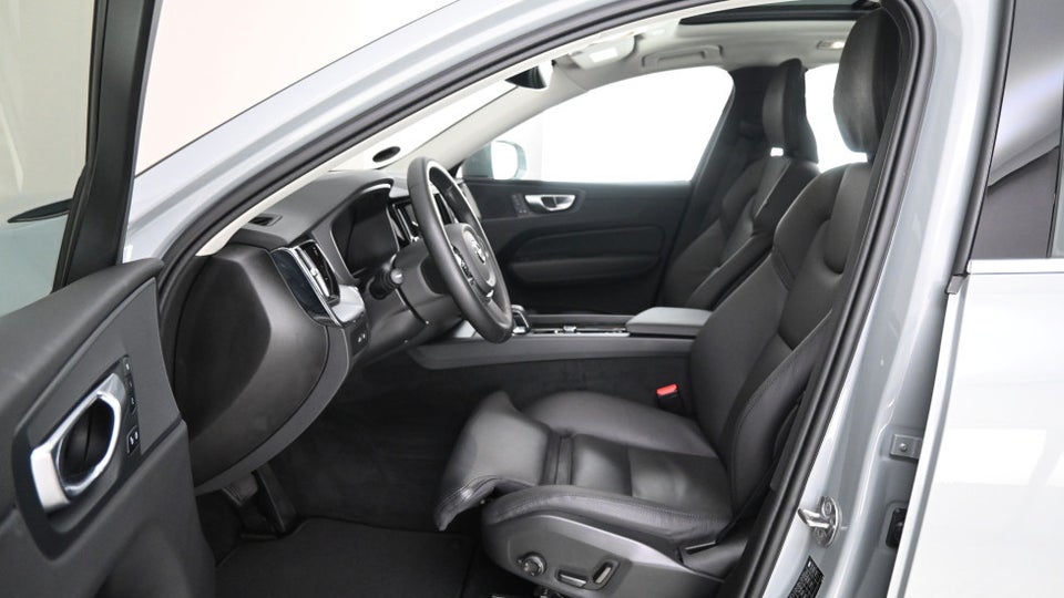 Volvo XC60 2,0 T6 ReCharge Plus Bright aut. AWD 5d