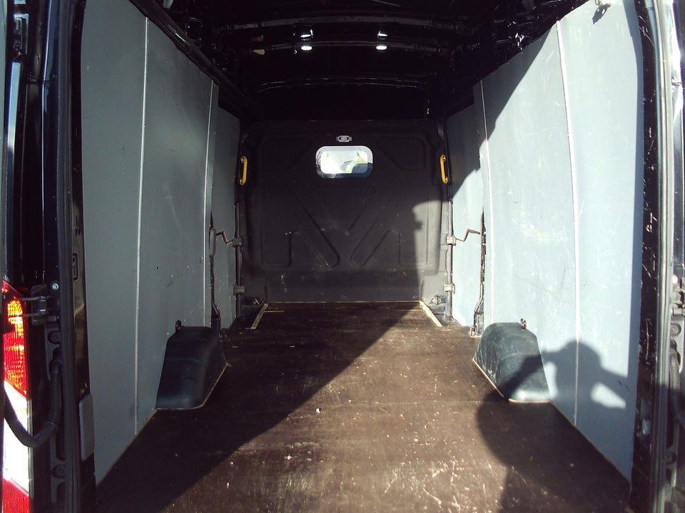 Ford Transit 350 L4 Van 2,0 TDCi 170 Trend H3 RWD