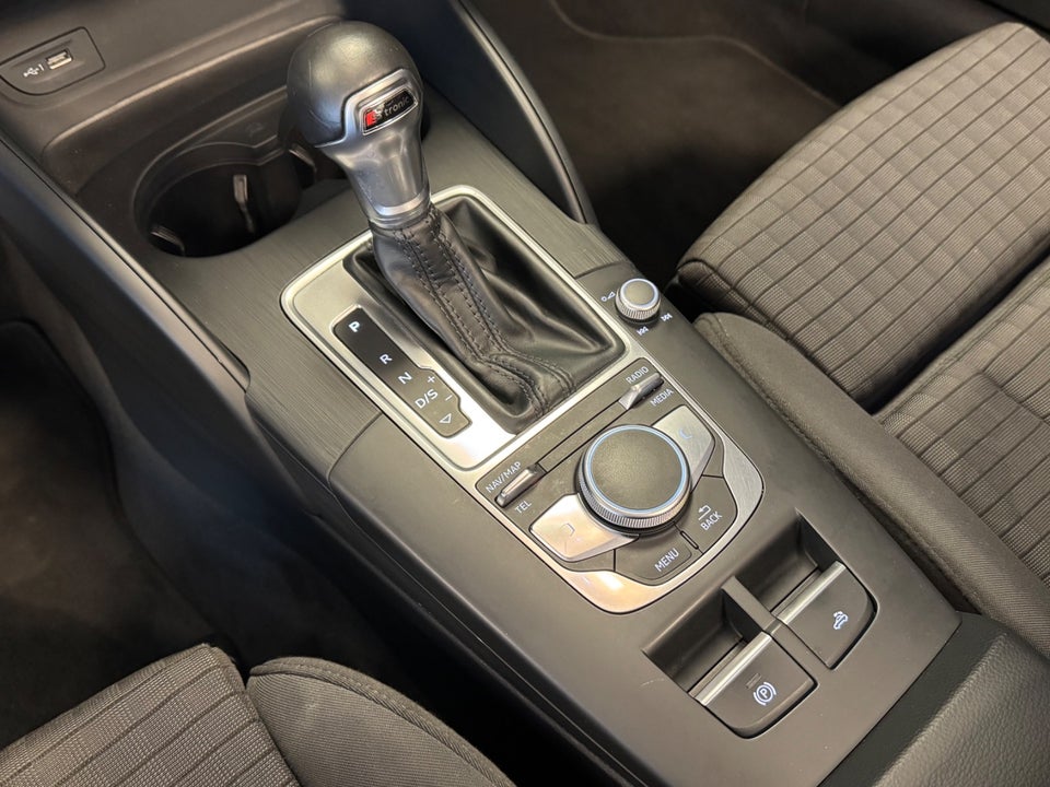 Audi A3 1,4 TFSi 150 Sport Cabriolet S-tr. 2d