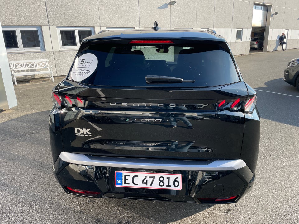 Peugeot e-5008 77 GT Pack 7prs 5d