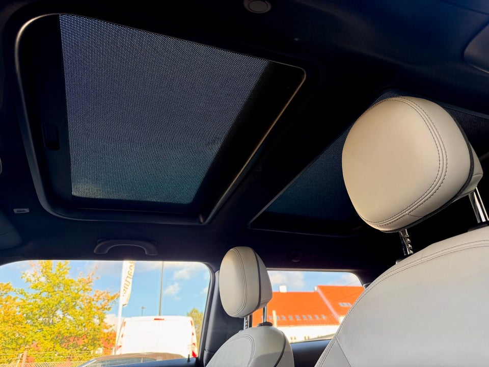 MINI Cooper SE Resolute Edition 3d