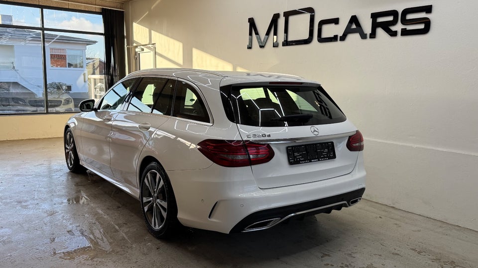 Mercedes C220 d 2,0 AMG Line stc. aut. 5d