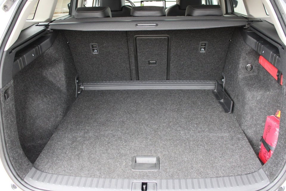 Skoda Enyaq 60 iV Loft 5d