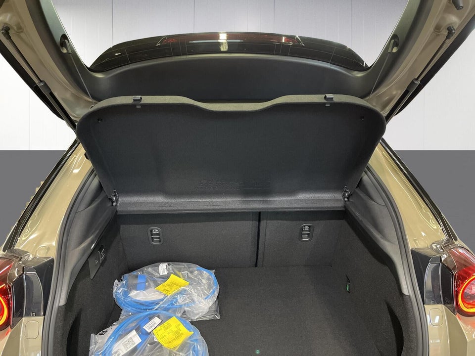 Mazda MX-30 0,8 e-SkyActiv R-EV Makoto 5d