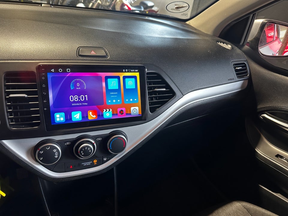 Kia Picanto 1,0 Attraction Sport 5d