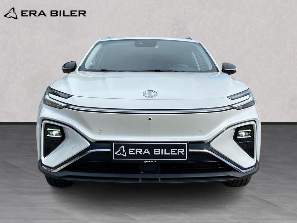 MG Marvel R Luxury 5d