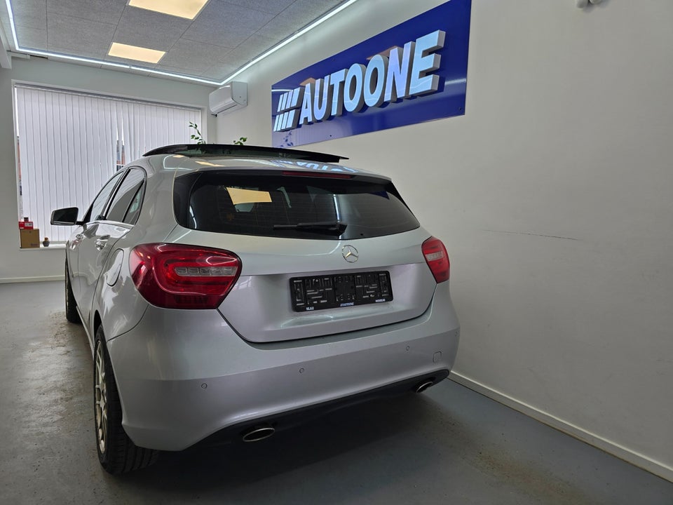 Mercedes A180 1,6 Urban aut. 5d