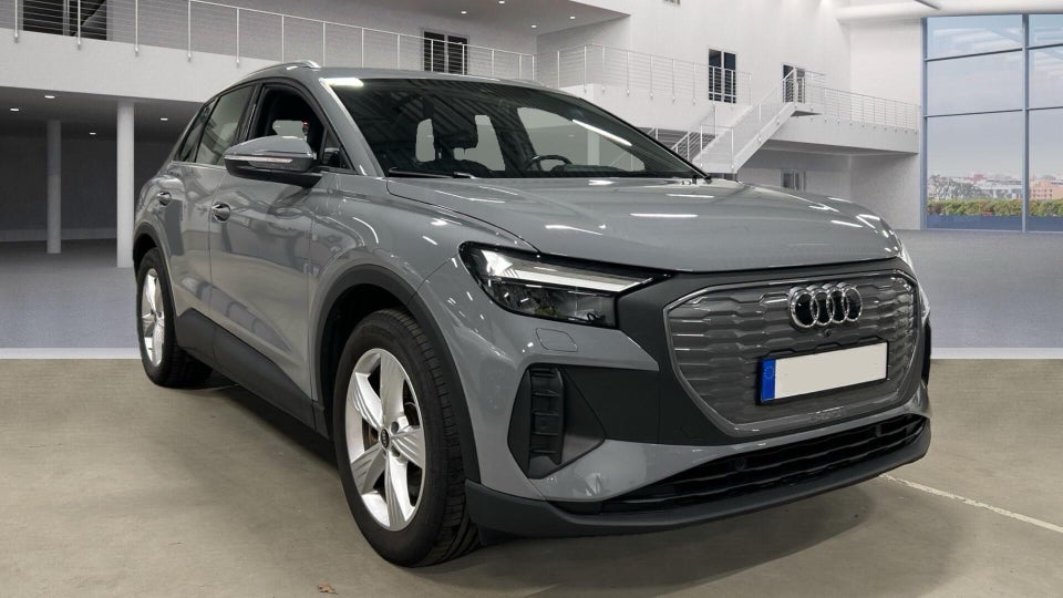 Audi Q4 e-tron 40  5d