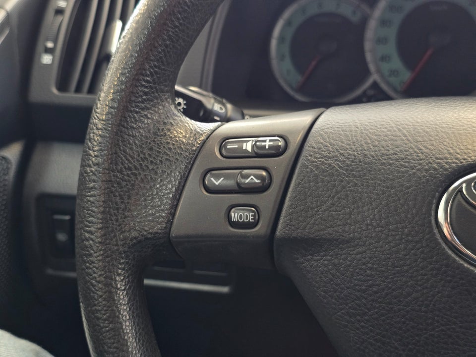 Toyota Corolla Verso 1,6 Terra 7prs 5d