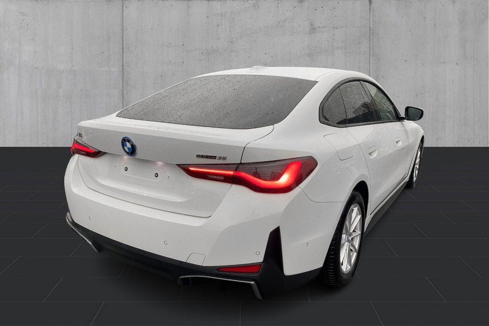 BMW i4 eDrive35 5d