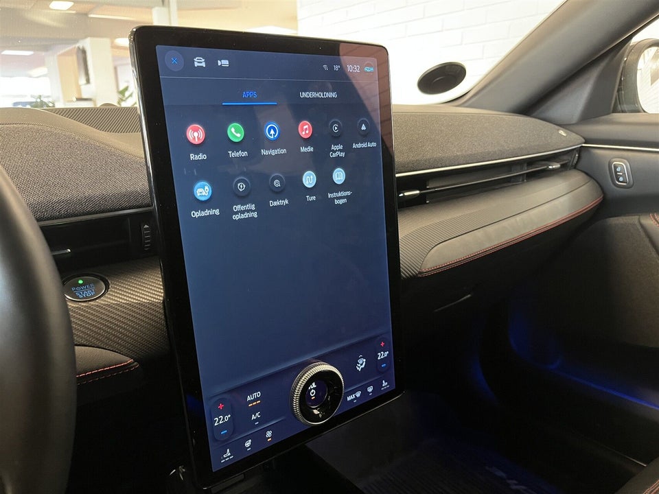 Ford Mustang Mach-E 88 Extended Range AWD 5d