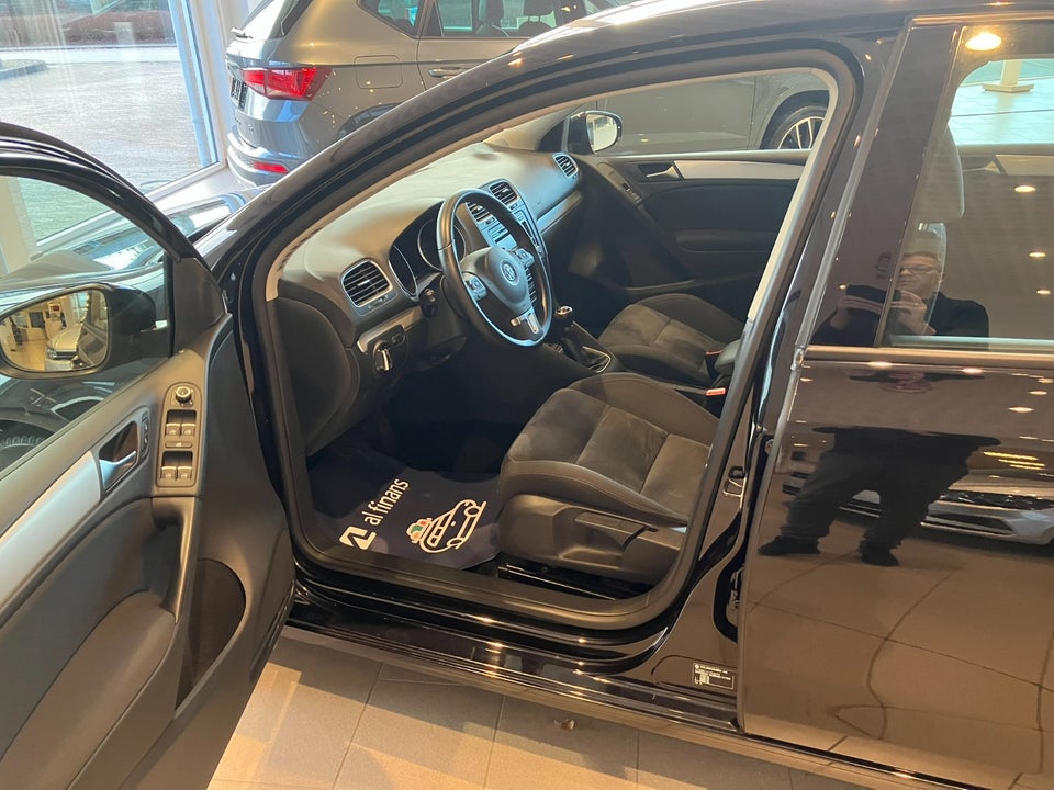 VW Golf VI 1,4 TSi 122 Highline 5d