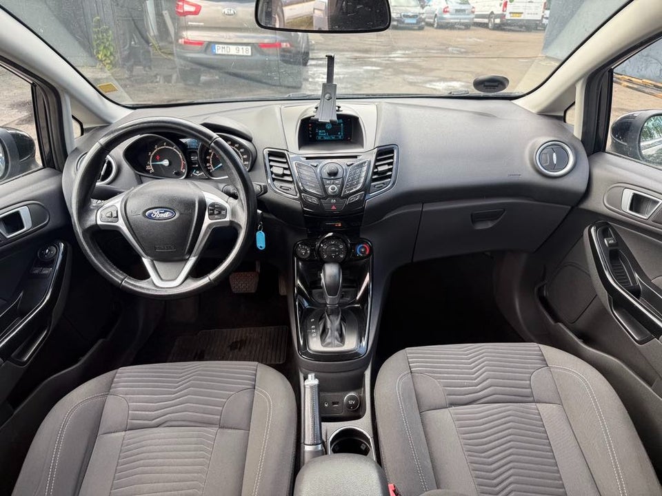 Ford Fiesta 1,0 SCTi 100 Titanium aut. 5d