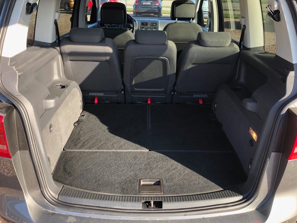 VW Touran 1,4 TSi 140 Comfortline 7prs 5d