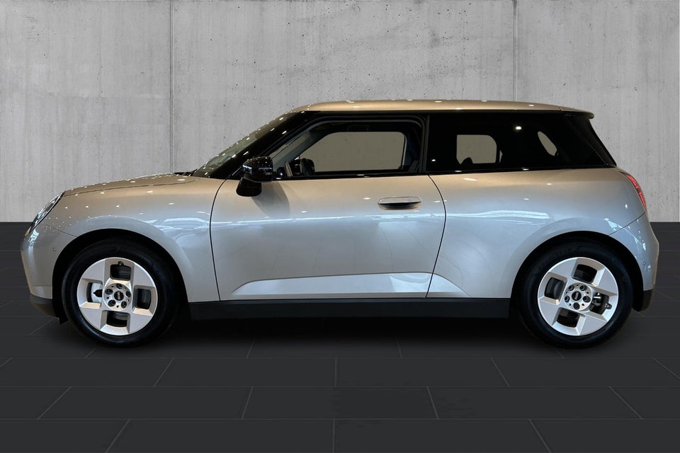 MINI Cooper SE Classic Trim M 3d