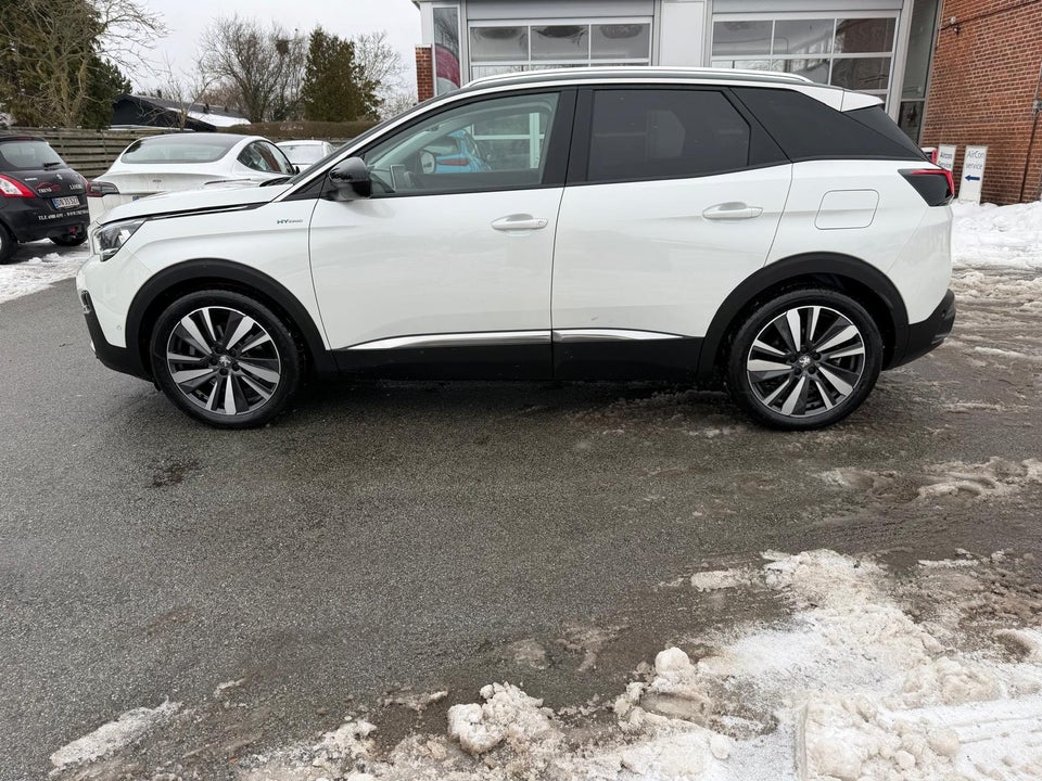 Peugeot 3008 1,6 Hybrid Allure Limited EAT8 5d