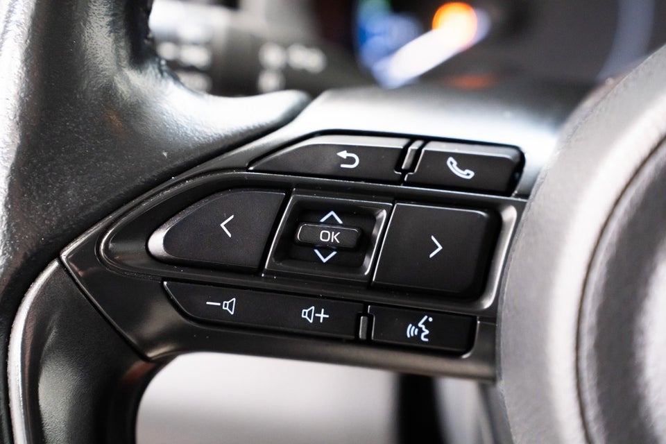 Toyota Yaris 1,5 Hybrid H3 e-CVT 5d