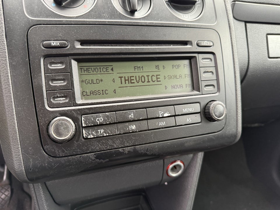 VW Touran 2,0 FSi Trendline 7prs 5d
