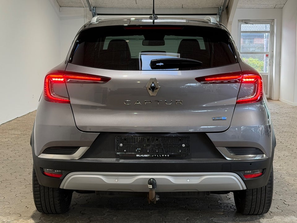 Renault Captur 1,6 E-Tech Intens 5d