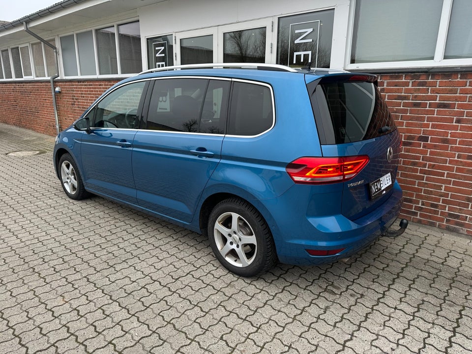 VW Touran 2,0 TDi 150 Highline DSG 7prs 5d