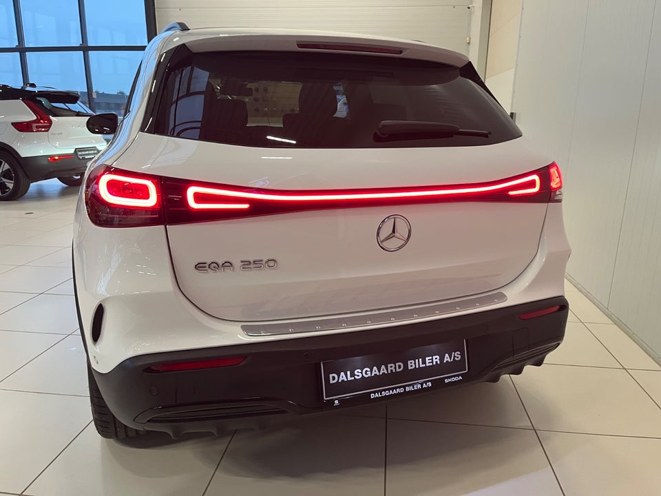 Mercedes EQA250 AMG Line 5d