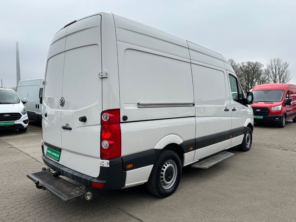 VW Crafter 2,0 TDi 163 Kassevogn L