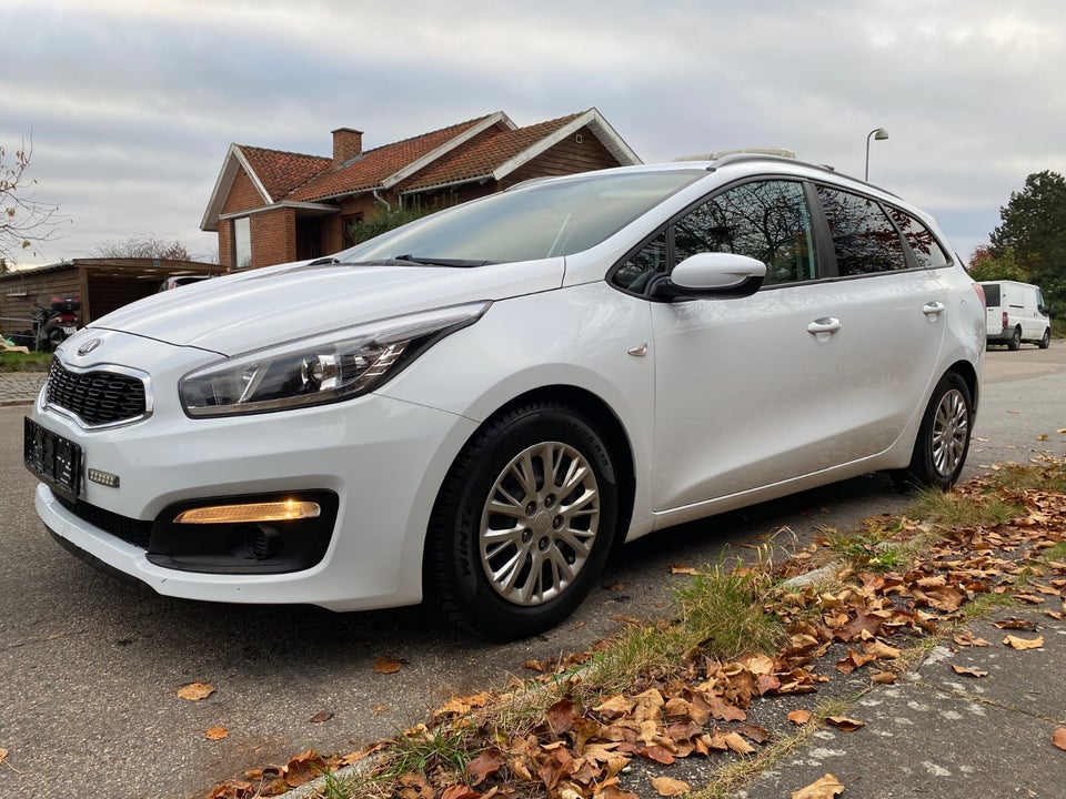 Kia Ceed 1,4 CVVT Style+ Clim Van 5d