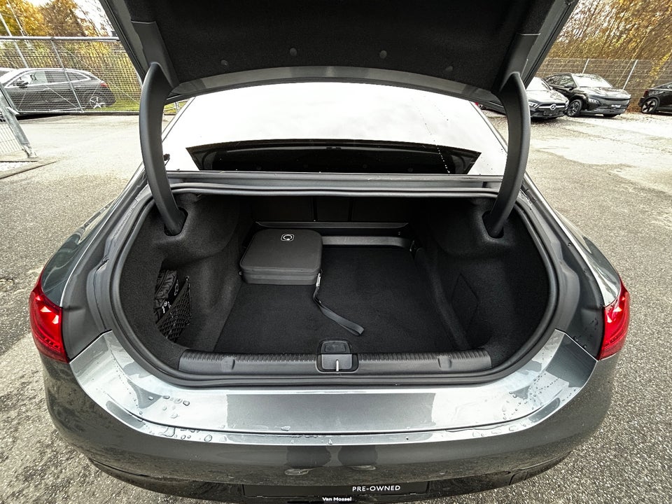 Mercedes EQE350 AMG Line 4d